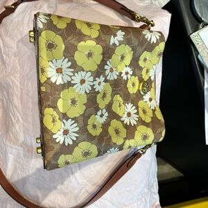 Signature coach flowered Willow crossbody handbag